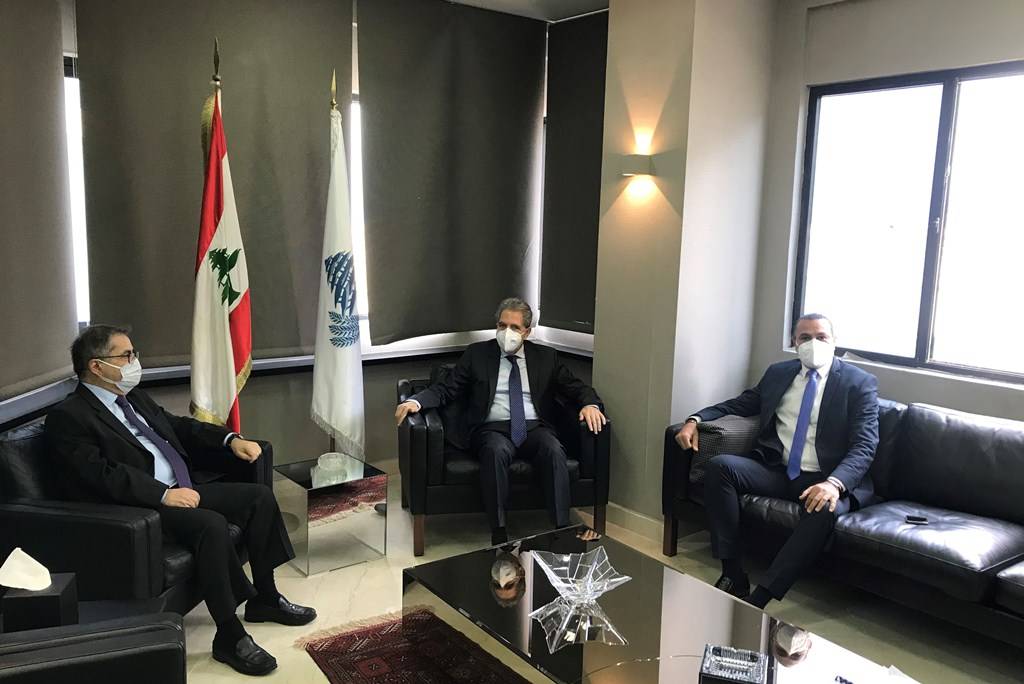 ماذا بحث وزني مع كل من موسى ورئيس الهيئة الوطنية لسلامة الغذاء؟