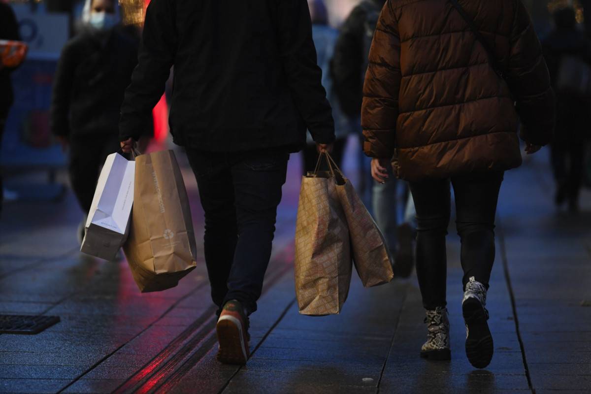 مبيعات التجزئة في منطقة اليورو تنخفض 6.4% في يناير