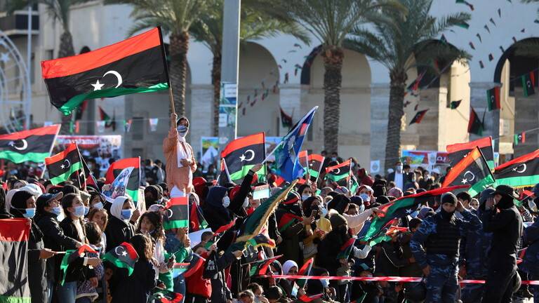 وصول طليعة وحدة مراقبين دوليين لوقف إطلاق النار إلى ليبيا
