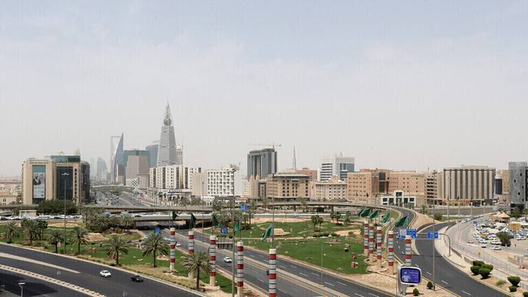 السعودية تسجل 375 إصابة و4 وفيات جديدة بكورونا