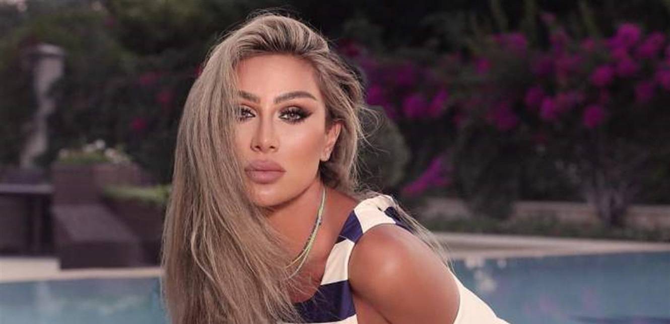 إضاءة برج خليفة بصورة مايا دياب !