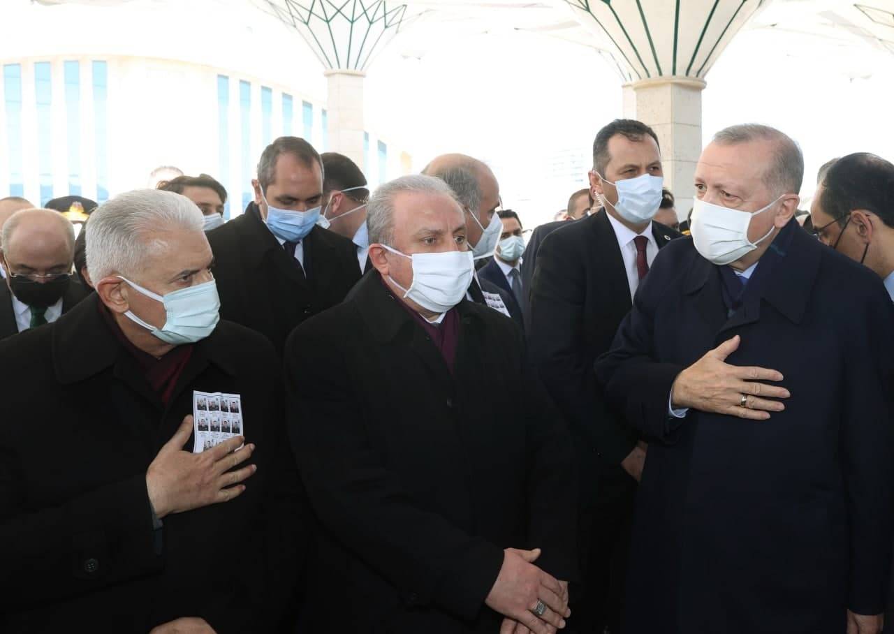 بمشاركة أردوغان.. تشييع قتلى المروحية العسكرية المنكوبة
