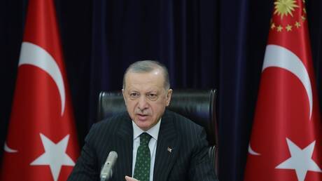 أردوغان يدعو أوروبا لدعم عودة السوريين الطوعية