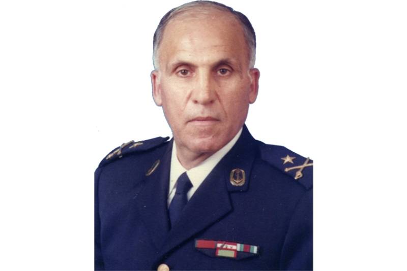 قيادة الجيش نعت العميد الركن المتقاعد علي علاء الدين...إليكم نبذة عن حياته