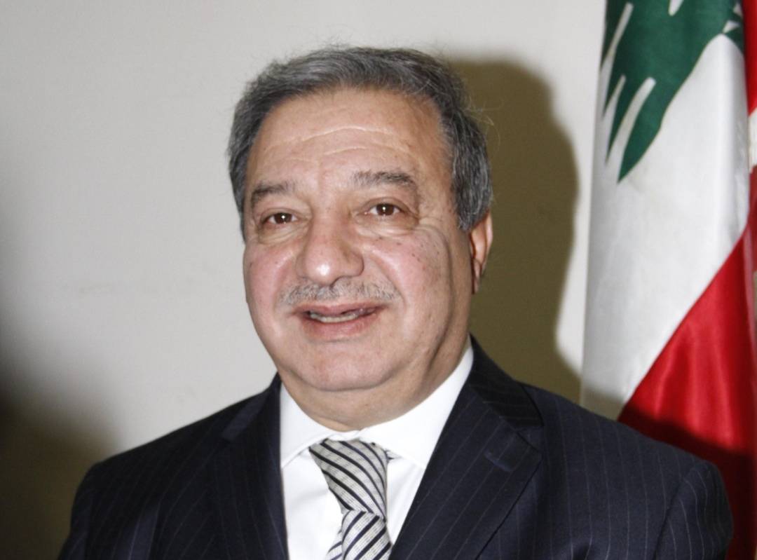 ماذا بحث نقيب الصحافة مع سفير تونس؟