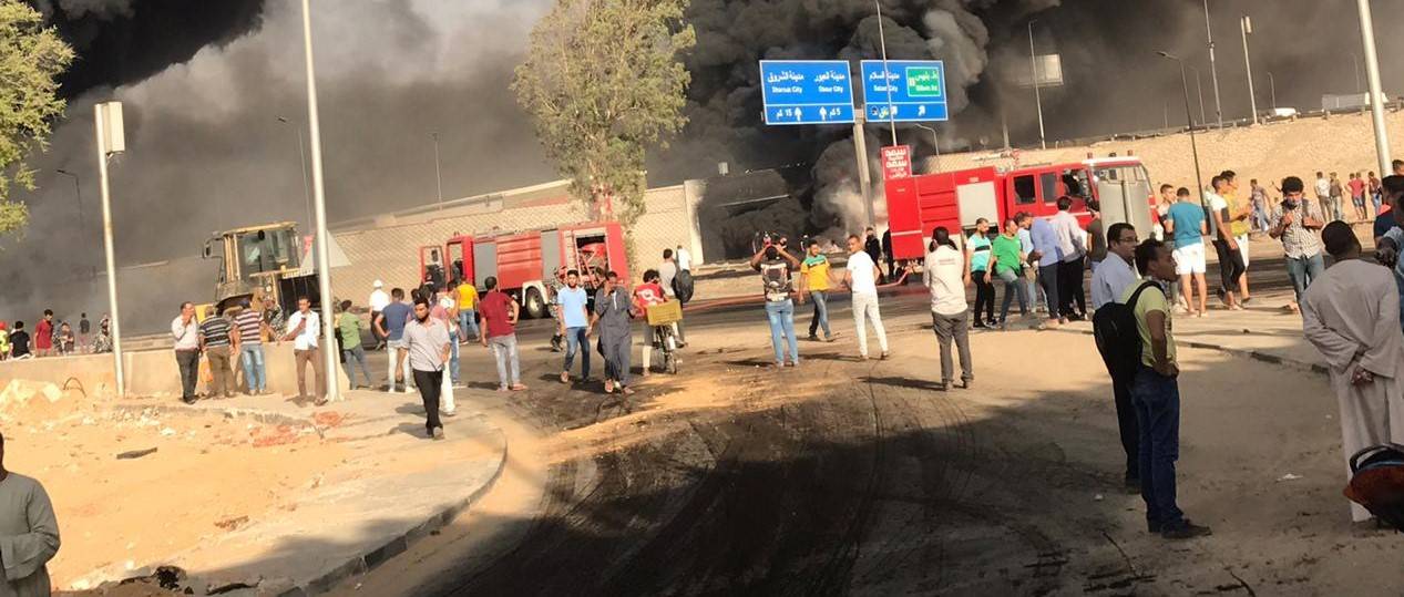 مصر : مقتل 20 شخصاً في حريق هائل