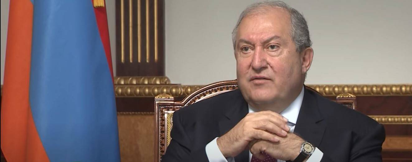 رئيس أرمينيا يرفض تعيين رئيس جديد لهيئة الأركان العامة
