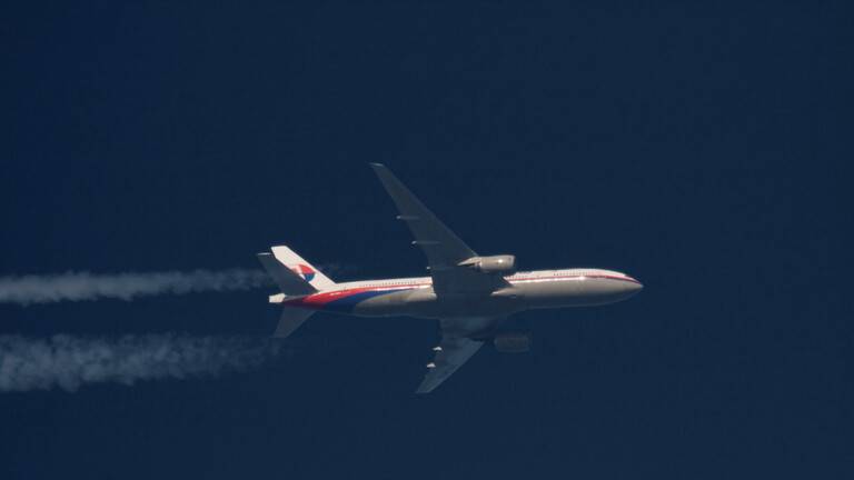 بعد 7 سنوات من اختفائها الغامض .. حطام جديد قد يدفع إلى إعادة البحث عن الطائرة المنكوبة MH370