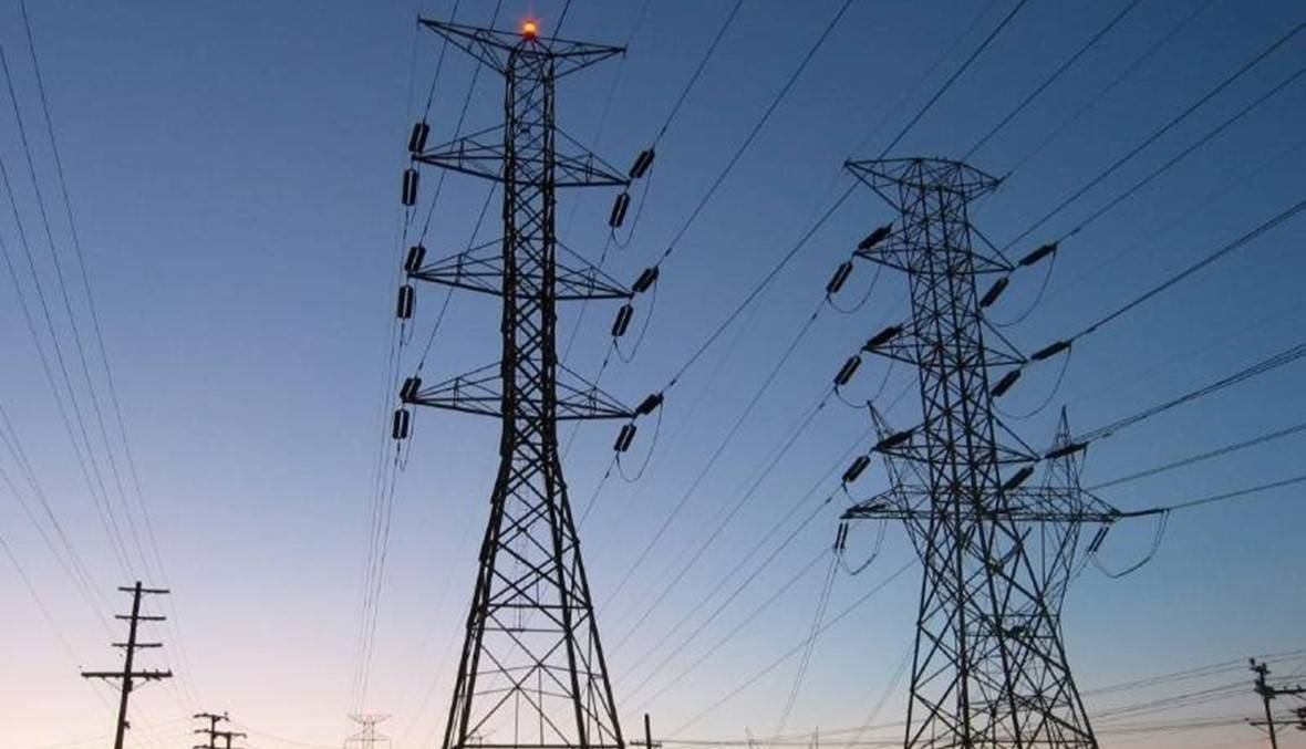 إعتصام أمام مصلحة الكهرباء والمياه في جونية