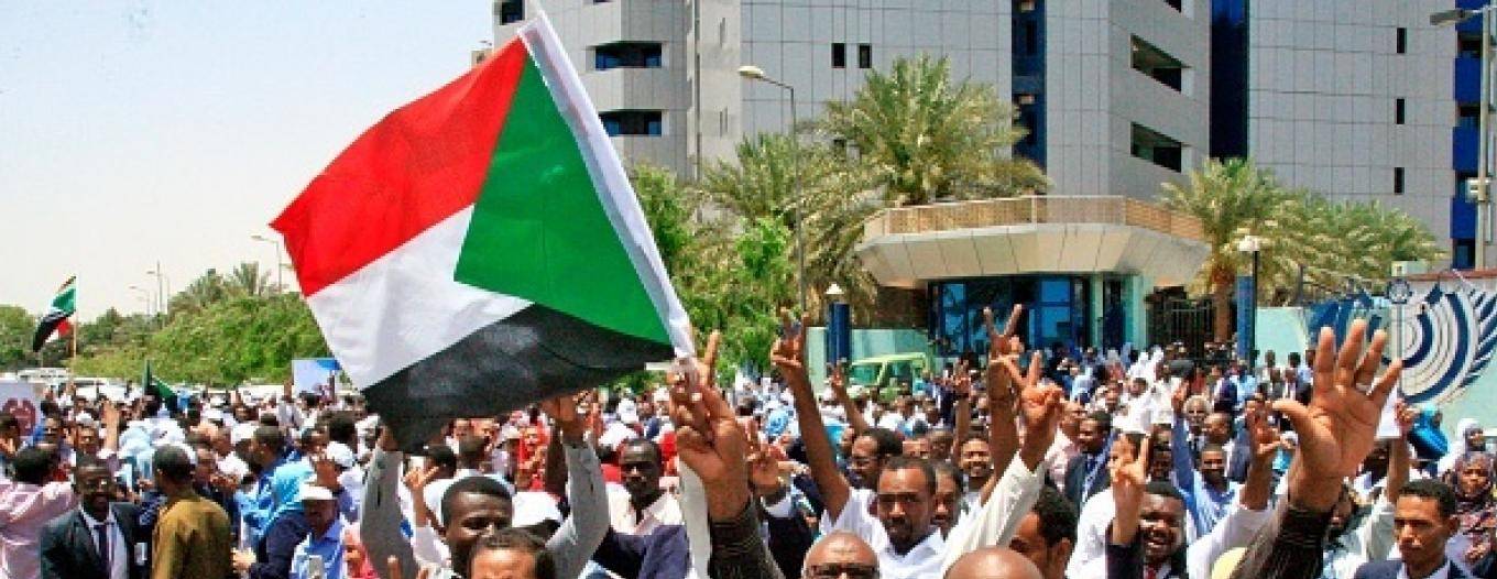 منحة سعودية الى السودان بقيمة مليار و500 مليون دولار