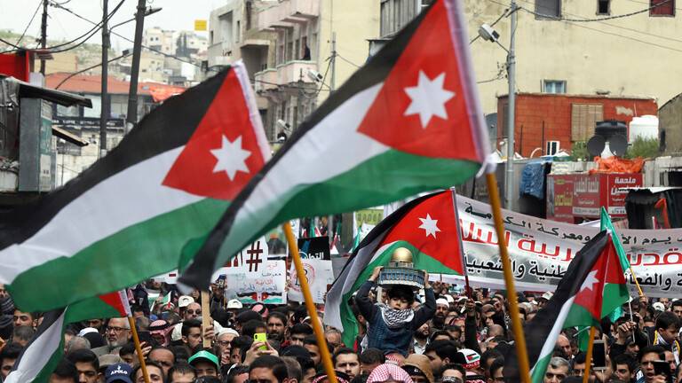 الأردن يدين فتح سفارة كوسوفو في القدس
