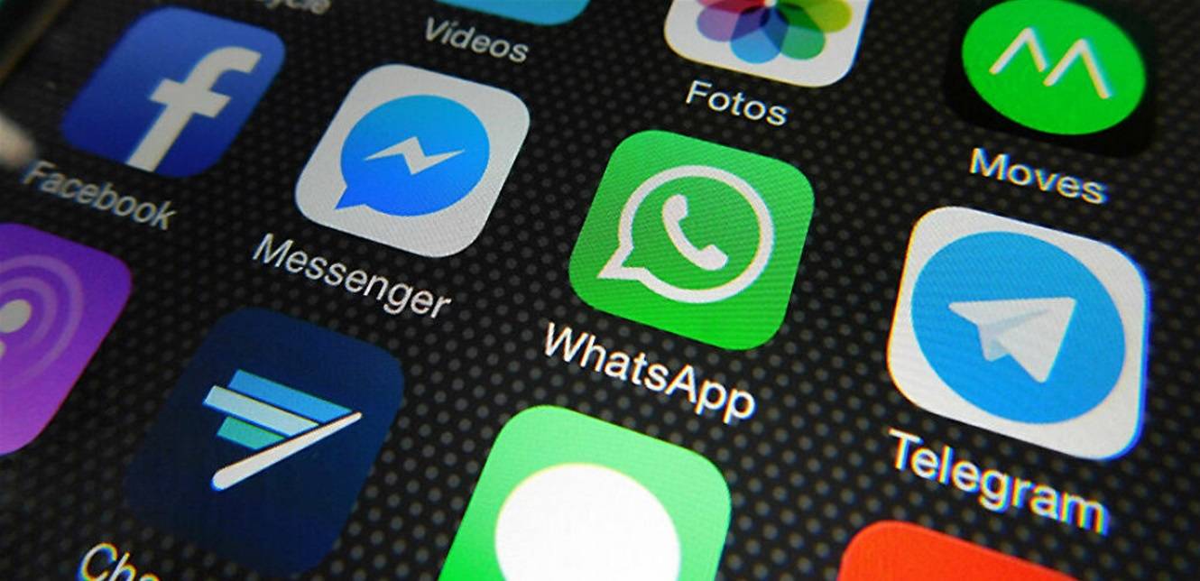 خبير يتحدث عن خلفيات يمكن أن "تقتل" الهاتف الذكي بثوانٍ