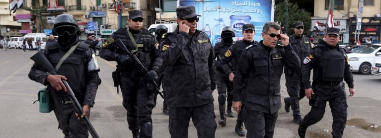 القبض على رجل أعمال في مصر هارب من أحكام بالسجن 119 عاماً