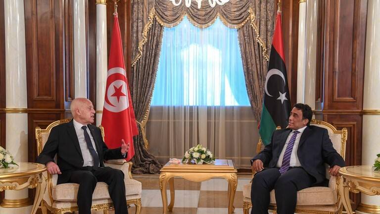 سعيد من ليبيا: حان الوقت لتجاوز الجفاء بين ليبيا وتونس