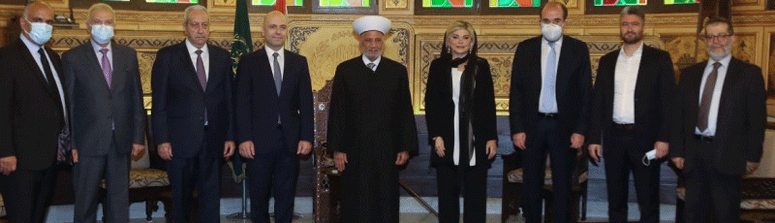 دريان شكر الذين واسوه بوفاة شقيقه والتقى زواراً