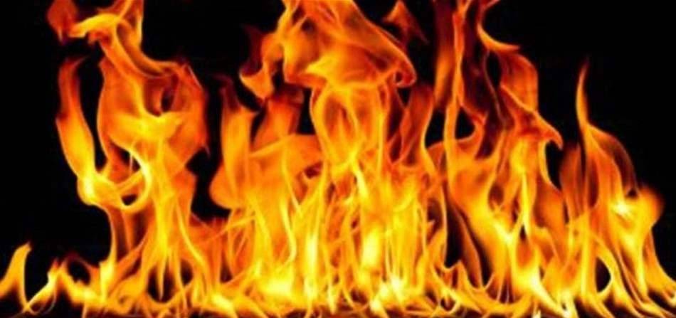 حريق في مستودع لمواد البناء...والاضرار اقتصرت على الماديات