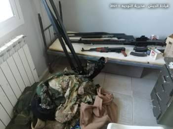 الجيش: توقيف عشرات الأشخاص وضبط ذخائر خلال عمليات دهم في منطقة الهرمل