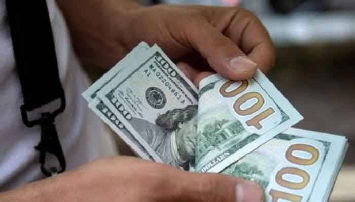 «الديار» إستطلعت أجواء الاحزاب : تشاؤم كبير ومخاوف من عودة تحليق الدولار