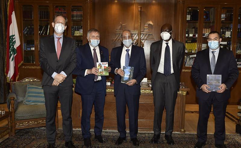 بري التقى الأمين العام للجمعية البرلمانية الفرنكوفونية وسفير الأوروغواي
