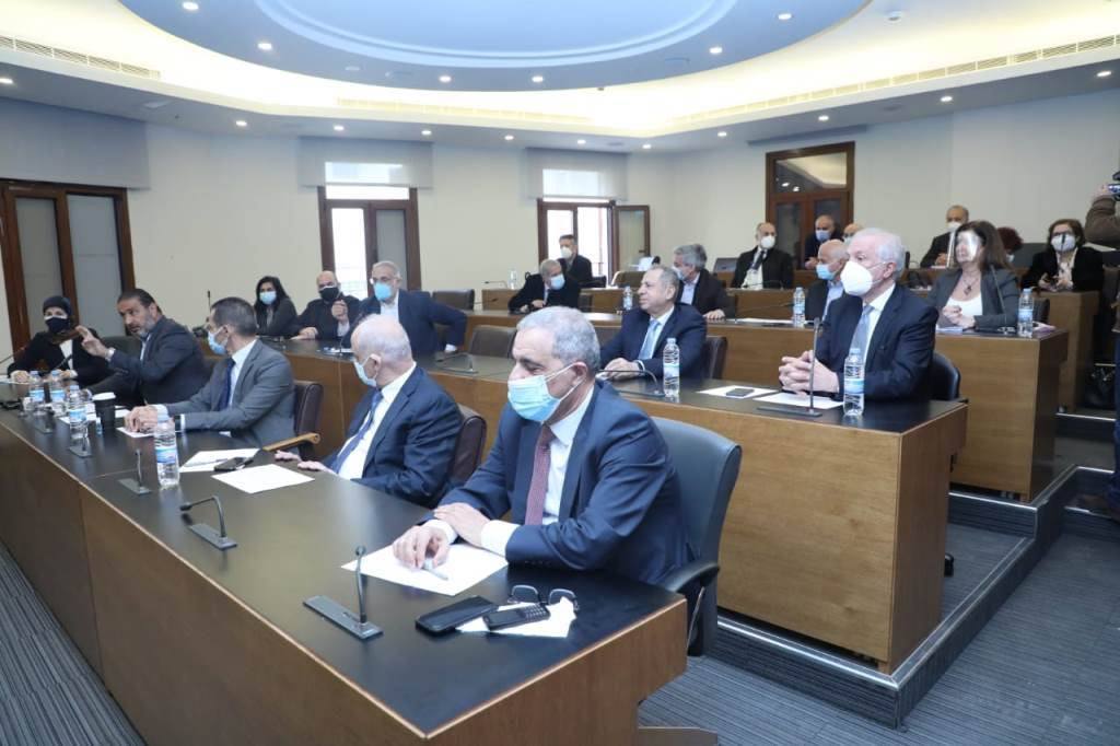 علامة: إستمعنا اليوم لممثلي النقابات والهيئات الصحية ونتابع الملف مع الجهات الضامنة