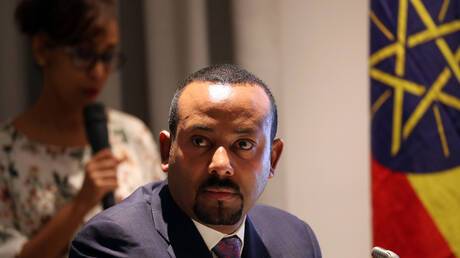 أبي أحمد: إريتريا وافقت على سحب قواتها من الحدود الإثيوبية والجيش الفيدرالي سينتشر مكانها