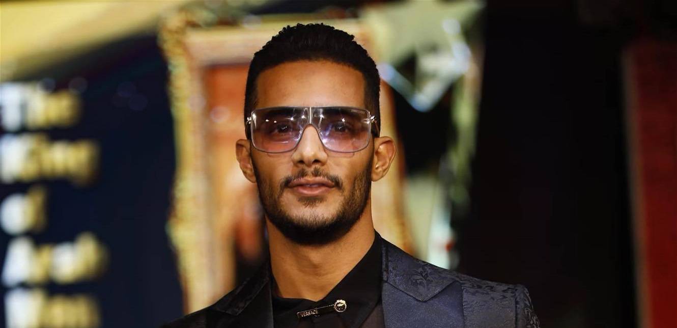 سخرية من محمد رمضان بسبب إطلالته! (فيديو)