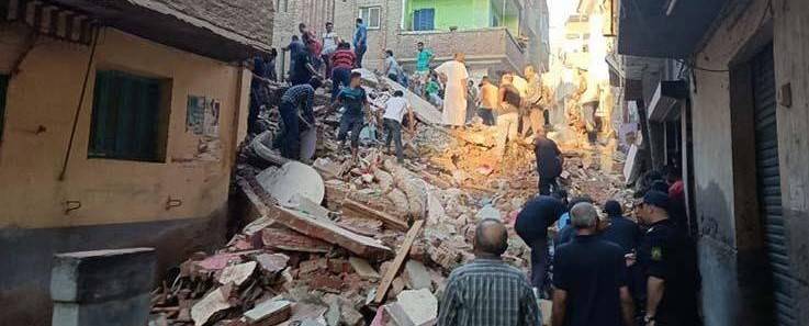 كارثة جديدة في مصر : ضحايا بانهيار عقار  في القاهرة