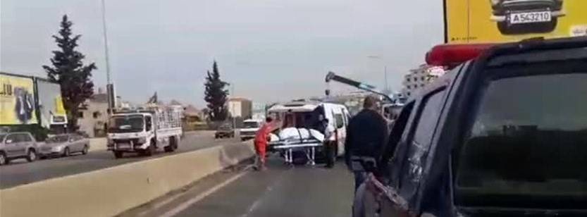 سقوط عدد من الجرحى بحادث سير على أوتوستراد الجية