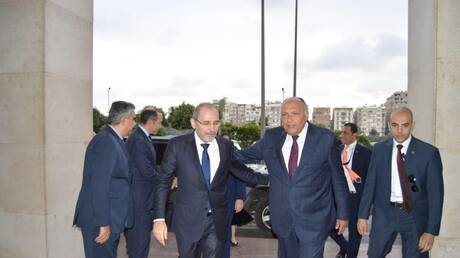 وزيرا خارجيتي مصر والأردن يزوران العراق الاثنين
