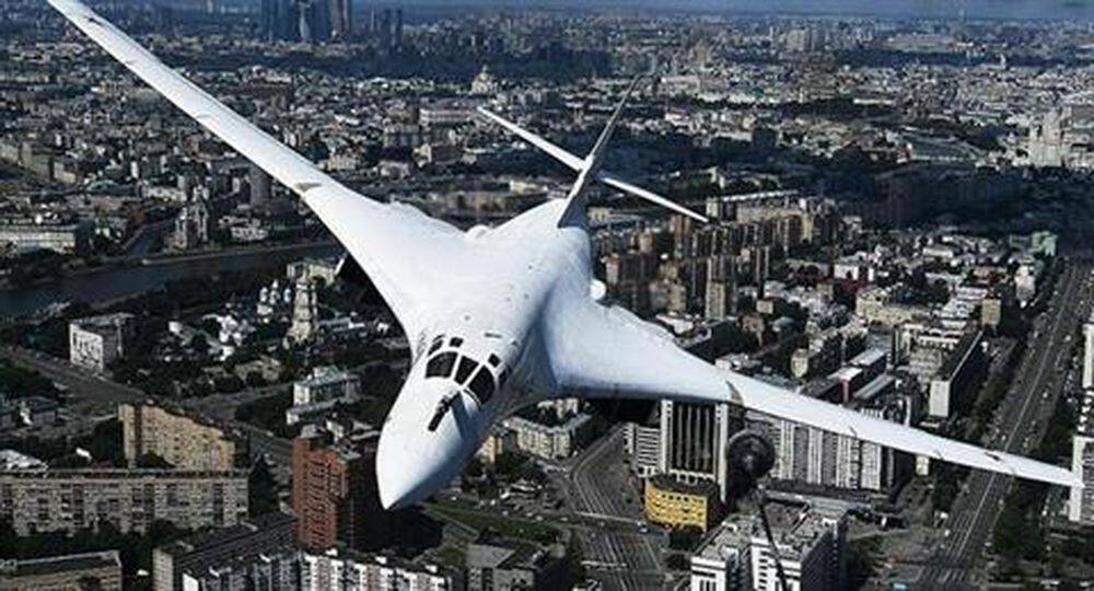 الطائرات الروسية بعيدة المدى تتدرب استعدادا لاحتفالات عيد النصر