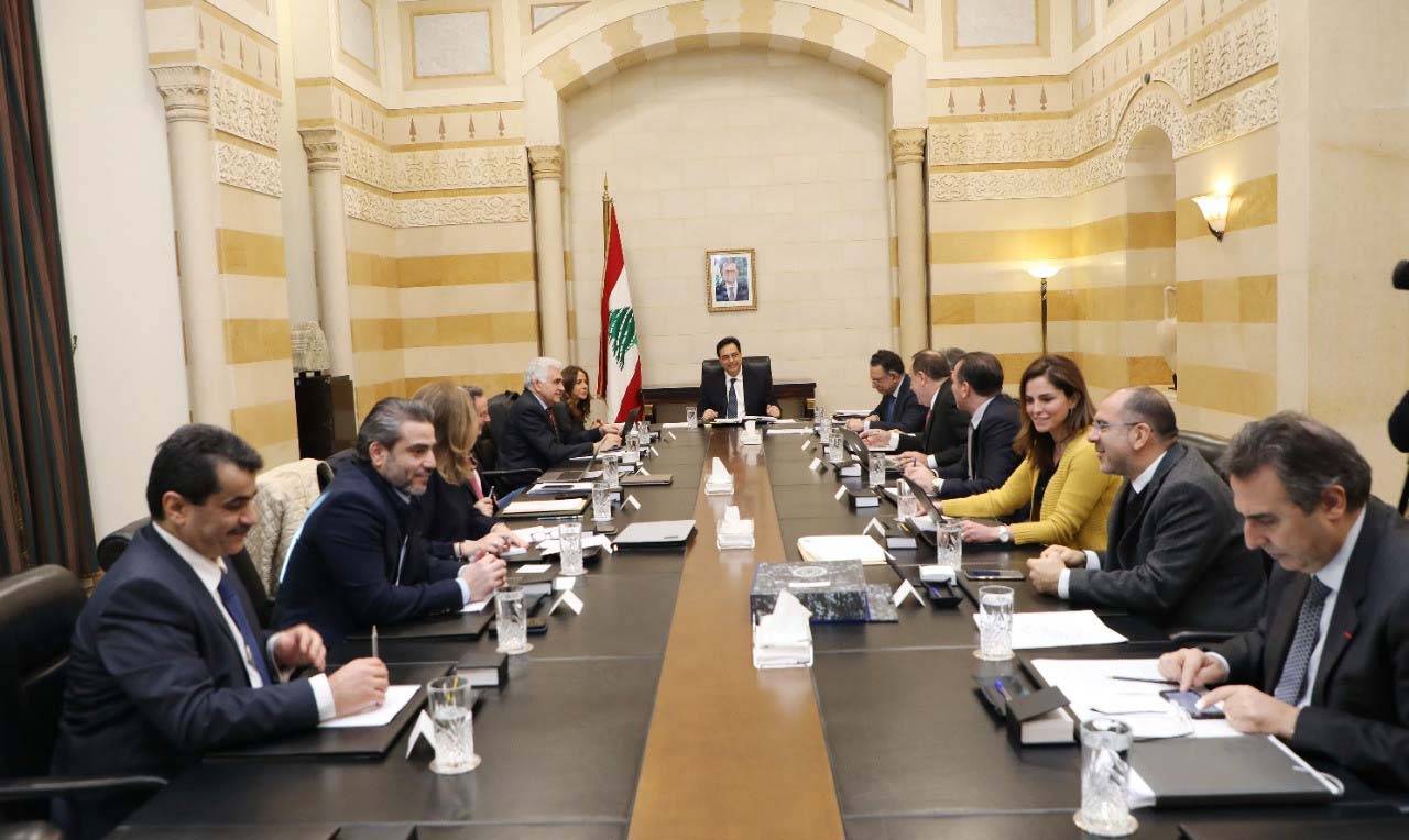 حكومة تصريف الاعمال تتخلُف عن واجباتها في الخدمات وتسييب الامن للصوص