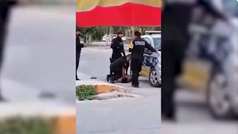 مقتل لاجئة في المكسيك على طريقة جورج فلوي]