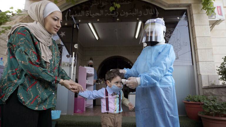 الأردن.. 82 وفاة و6482 إصابة جديدة بكورونا
