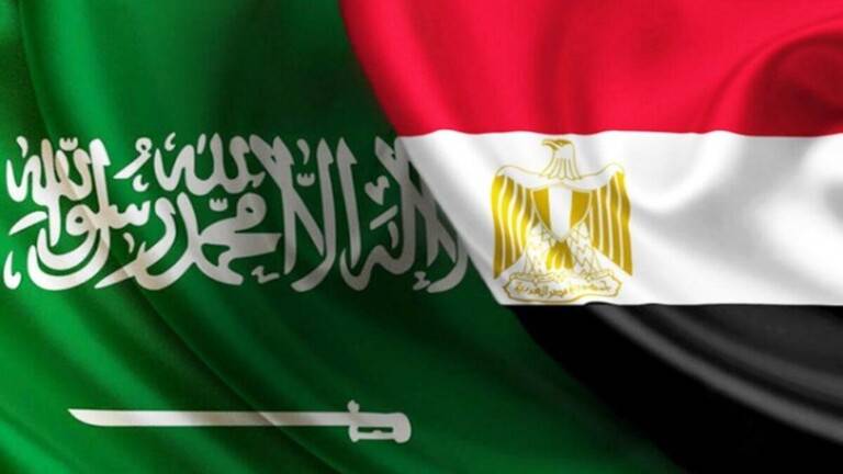 سفارة السعودية في القاهرة تصدر بيانا توضيحيا حول الخروج والعودة للمملكة