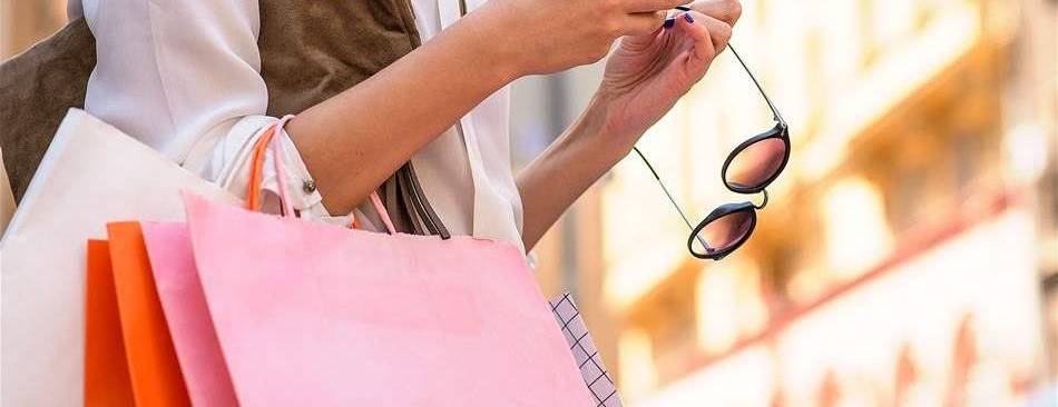 التسوق بــــات على قاعدة «خود وأعـطـي» في ظــــلّ غلاء الأسعار !