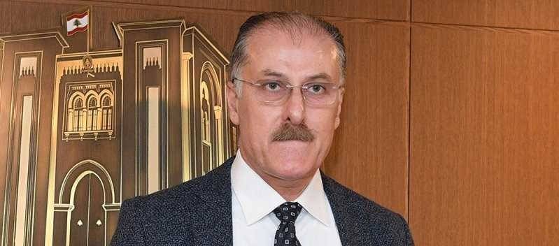 النائب عبدالله : ما زلنا بحاجة للالتزام بالكمامة والتباعد الاجتماعي
