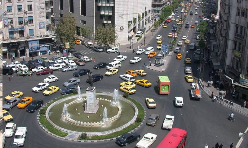 سوري يخترع سيارة تسير بالماء بدلاً من الوقود