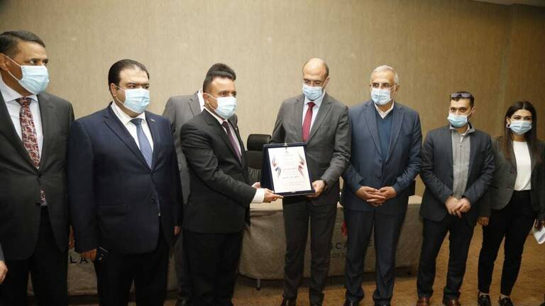 النفط مقابل الخدمات الطبية.. اتفاق جديد بين العراق ولبنان
