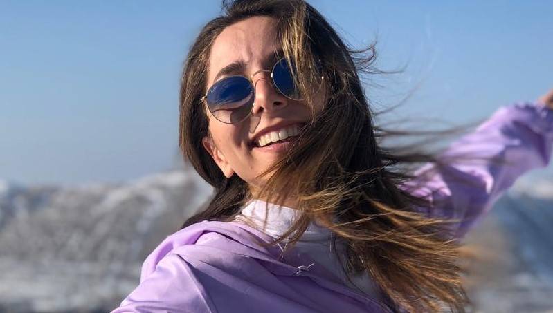 فانيسا يزبك تطلق Cover  
