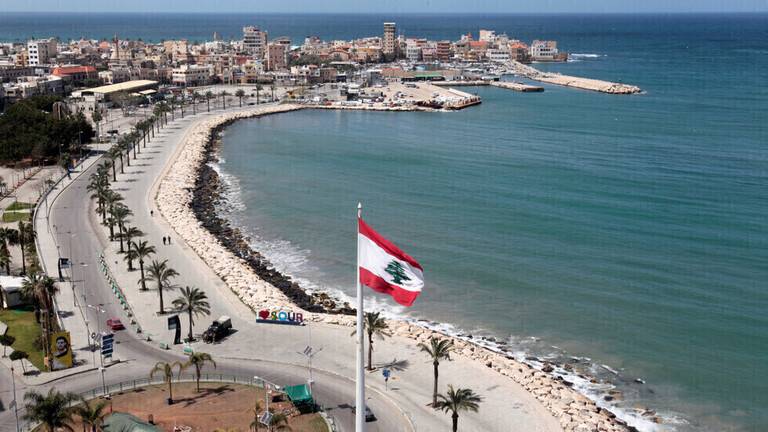 لبنان.. اجتماع حول مسألة ترسيم الحدود البحرية مع سوريا