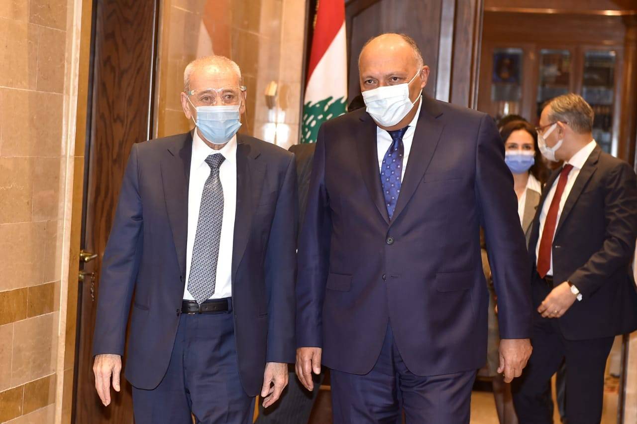شكري التقى بري: مستعدون لمعاونة الأشقاء لتجاوز الأزمة والانتقال لمرحلة يستعيد فيها لبنان عافيته
