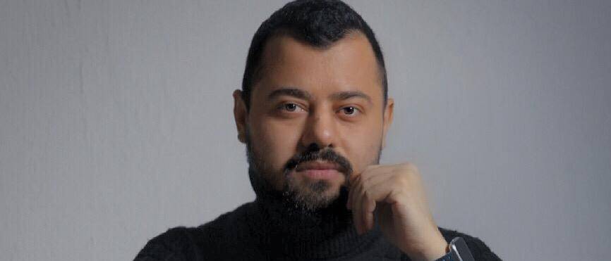 ماذا قال الصحافي ايلي مرعب عن محبته للشعب الجزائري وبماذا وعدهم؟