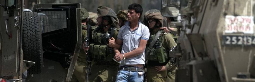 الاحتلال يعتقل 25 فلسطينياً في الصفة الغربية