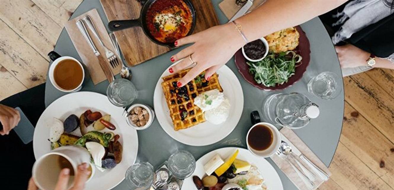 بعضها يدمر الصحة... 9 أخطاء شائعة في رمضان تجنبوها
