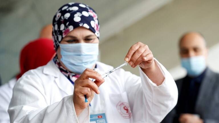 وفيات كورونا تقترب من حاجز الـ10 آلاف في هذا البلد العربي!