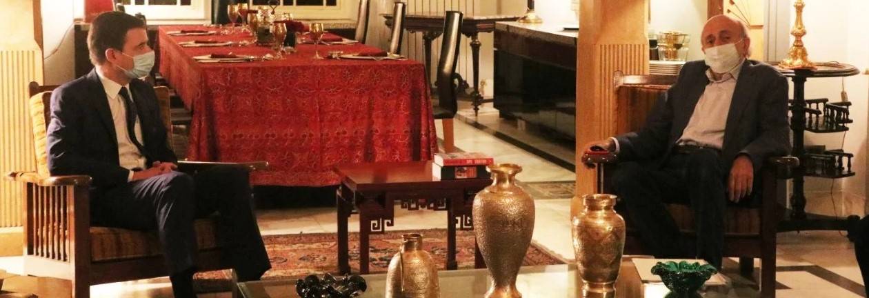 جنبلاط استقبل هيل وشيا بحضور العريضي وحمادة