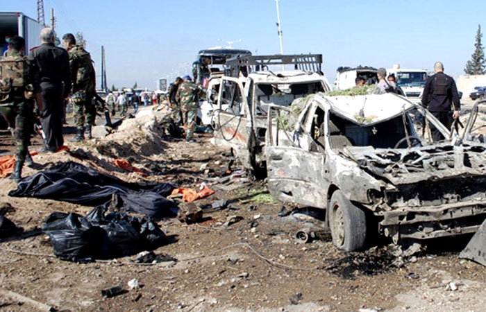 الحرب طويلة في سوريا وأفرقاء لبنانيّون يُراهنون على الأرباح والرابح
إعتذر أو شكّل يـا تمـام بك فالنـاس جائعون والبلاد مشلولـة
معركة القلمون على الحدود اللبنانيّة ــ السوريّة حاسمة وستنعكس على الوضع اللبناني
30 قتيلاً في انفجار شاحنة مُفخّخة في مدينة حماه السوريّة