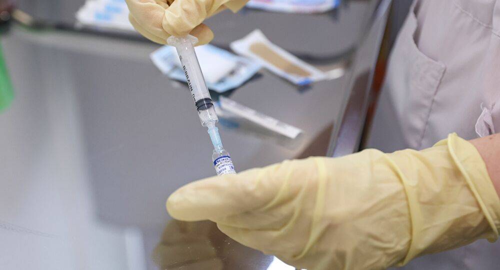الحكومة التونسية تعلن عدد الحاصلين على لقاح كورونا