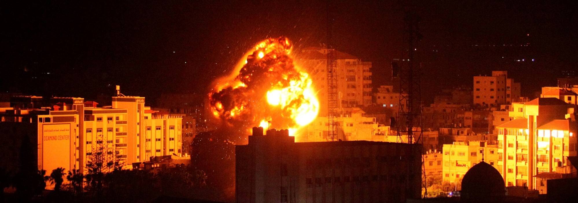 الاحتلال استهدف مواقع للفصائل الفلسطينية في غزة لليوم الثاني على التوالي