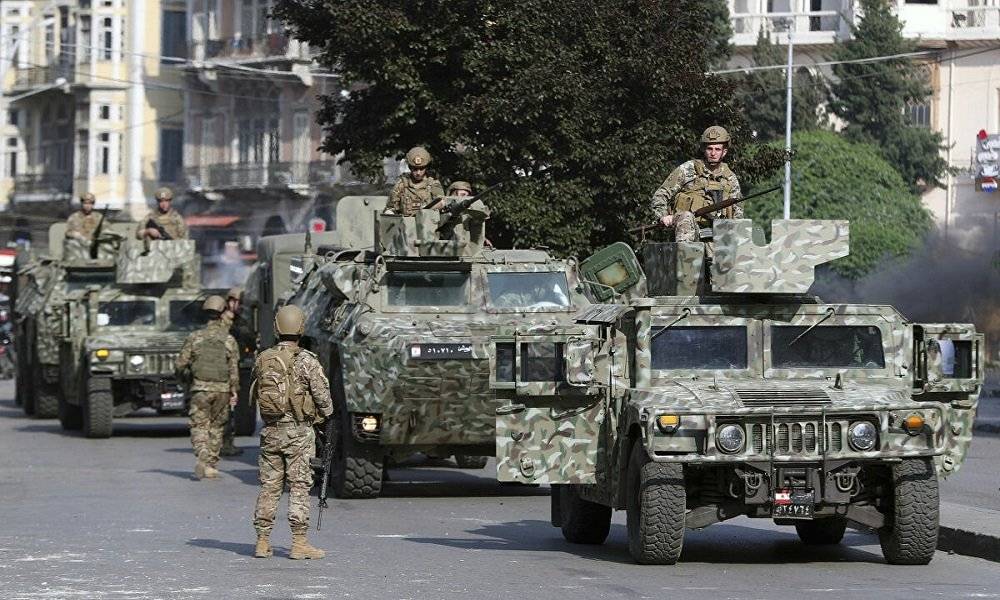 الجيش: إطلاق نار على دورية خلال ملاحقة مهربين وتوقيف مطلوب في بعلبك